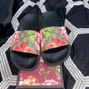 Gucci slides